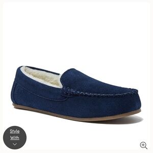 Lands End navy moccasins. Women’s size 8.